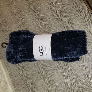 New UGG fleece crew socks color navy one size
